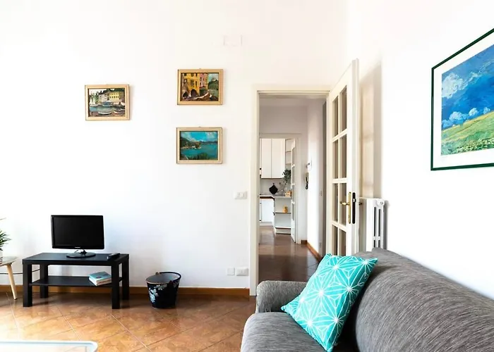 Henry's House - Via Palestro 4 * 산타마르게리타리구레